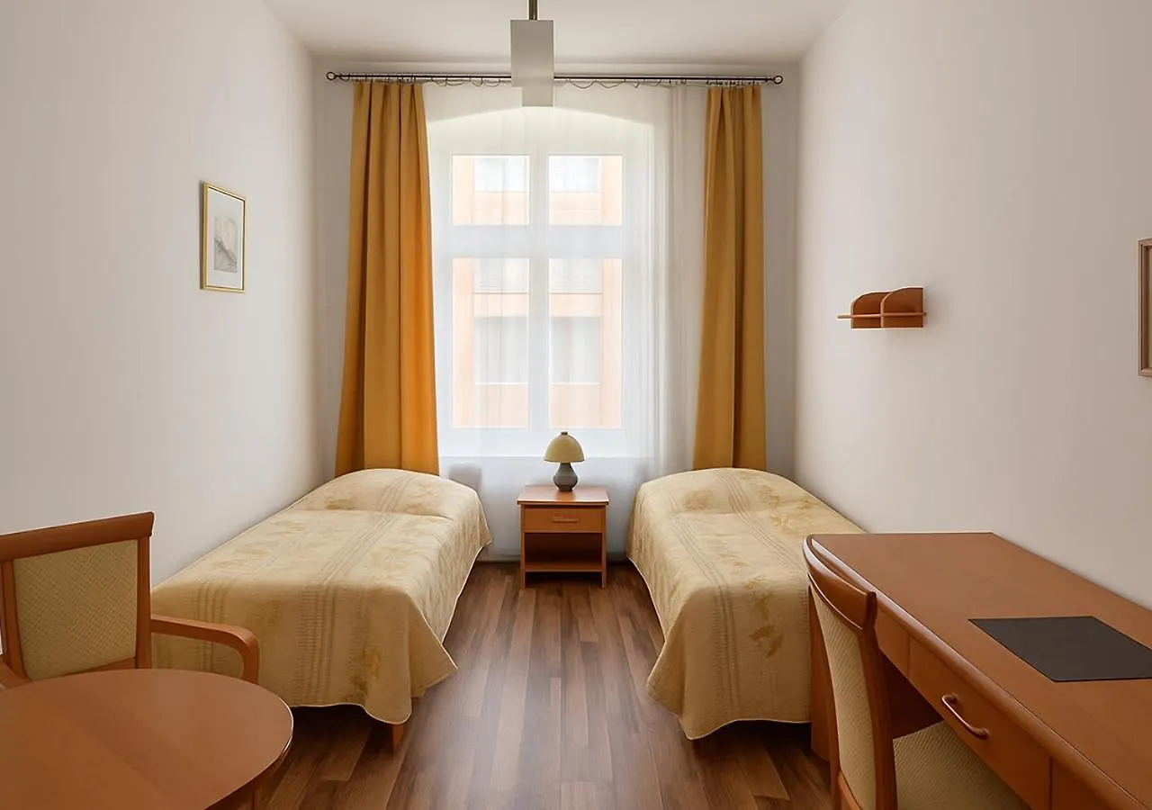 Babel Hostel, Dworzec Pkp, Rynek Vratislav Hostel