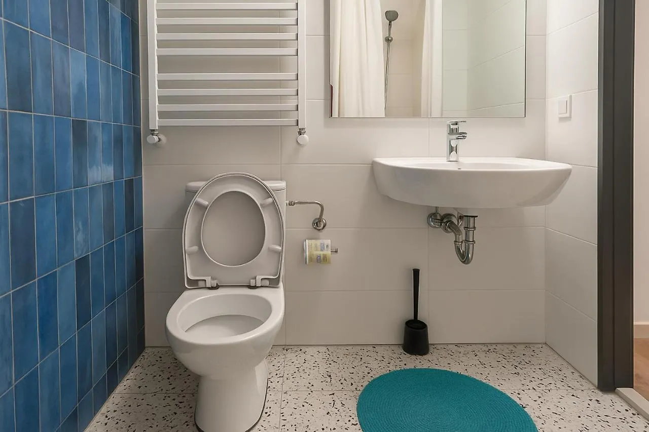 Babel Hostel, Dworzec Pkp, Rynek Wroclaw 0*,